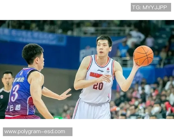 任骏飞领衔广东队奋战CBA赛季展现篮球才华与团队精神的完美结合